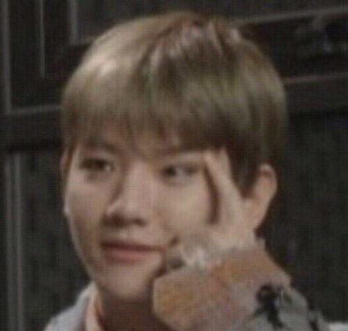 阿西吃瓜最新视频,揭秘最新视频背后的热点事件与幕后真相