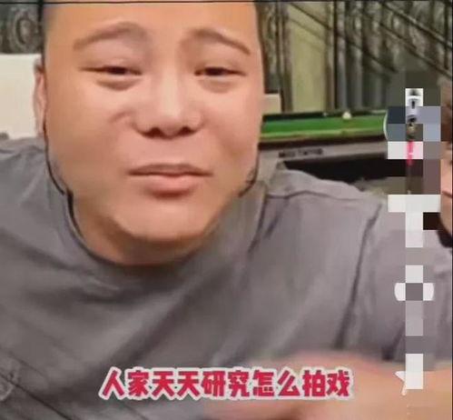 大哥怼网红,一场网络舆论的风暴