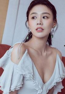 马思纯盐城头条,演绎时尚魅力