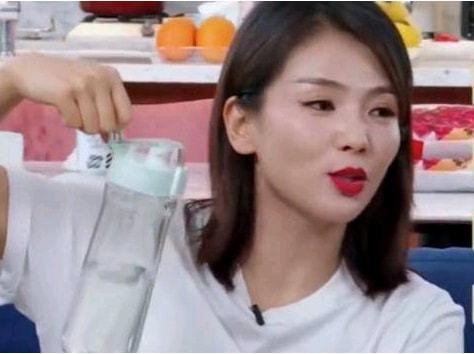 明星直播真的好吗现在,利弊分析及社会影响探讨