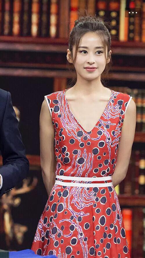 哪些明星胖过,这些明星胖过，如今却逆袭成焦点