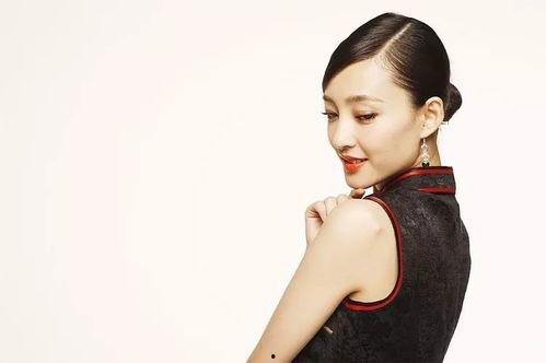 明星破瓜之王丽坤,娱乐圈破瓜之王，揭秘她的蜕变之路