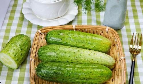 九街吃瓜,揭秘街头美食的诱惑与魅力