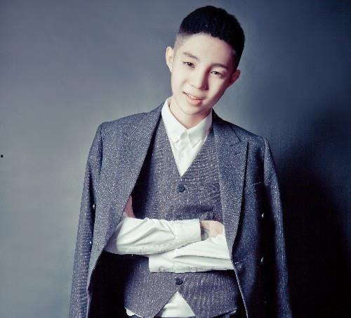 最早快手和尚网红,网络红人的崛起与影响